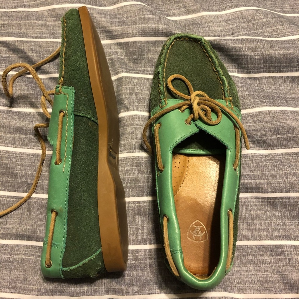 Ariat Cruisers